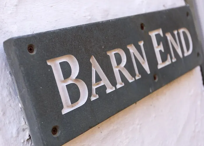 Barn End 公寓